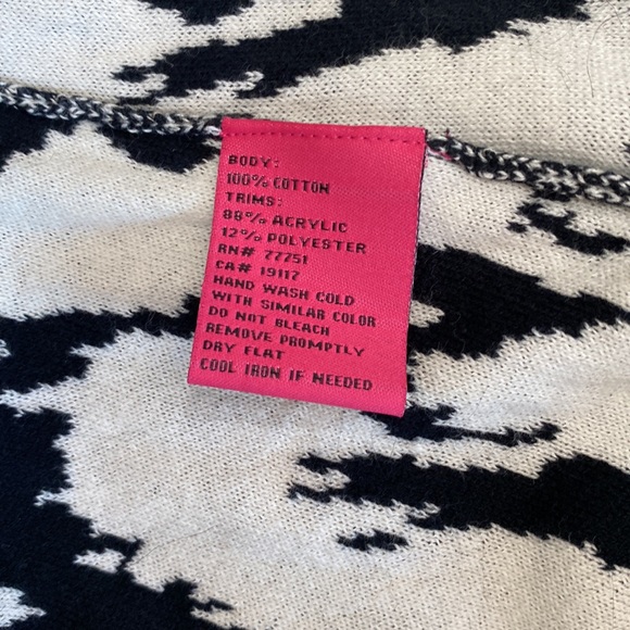 Vintage Y2K 🖤🤍 Betsey Johnson NWT Faux Fur Sweater Coat, Size Small - Picture 7 of 7